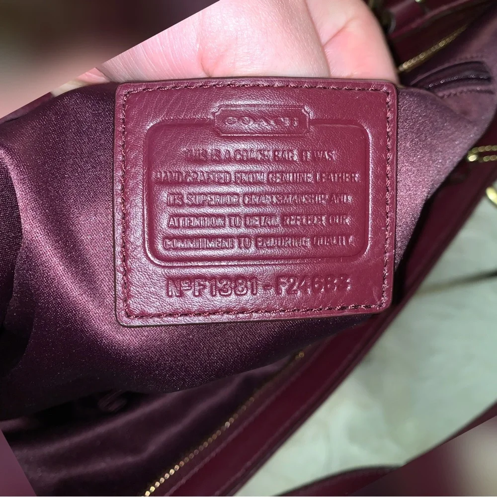 Coach Leather Campbell Izzy Fashion Satchel Brass Burgundy F24683 - Picture 3 of 7